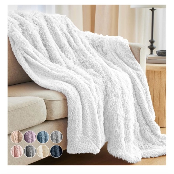 White Faux Fur & Sherpa Throw Blanket 65 x 50 - Picture 1 of 4